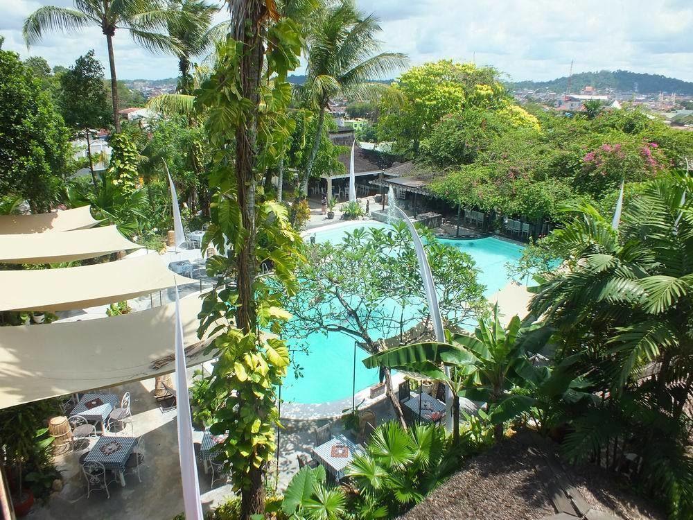 Mesra Business & Resort Hotel Samarinda Kültér fotó