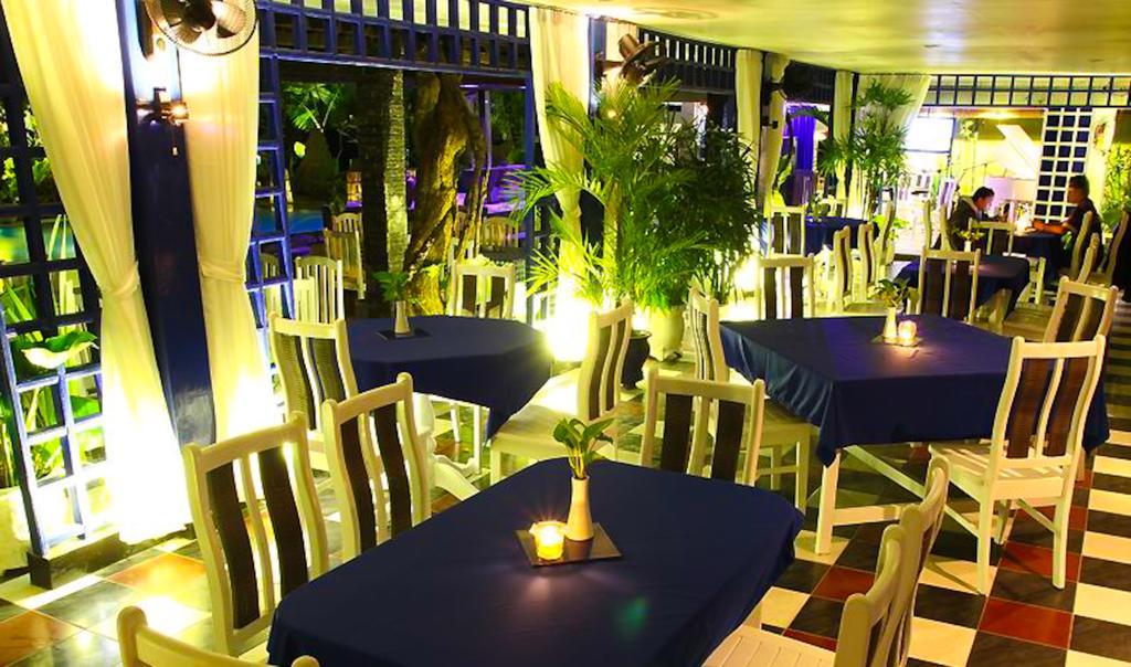 Mesra Business & Resort Hotel Samarinda Kültér fotó