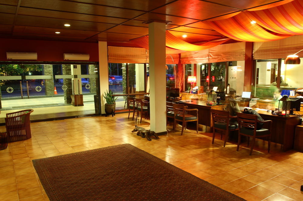 Mesra Business & Resort Hotel Samarinda Kültér fotó